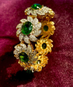 Solo kara with Royal green stones